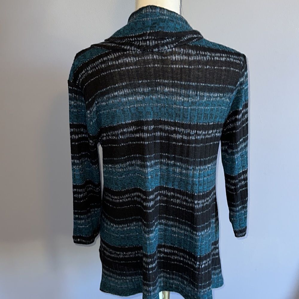 Ruby Rd. Petite Sweater! - Picture 4 of 11